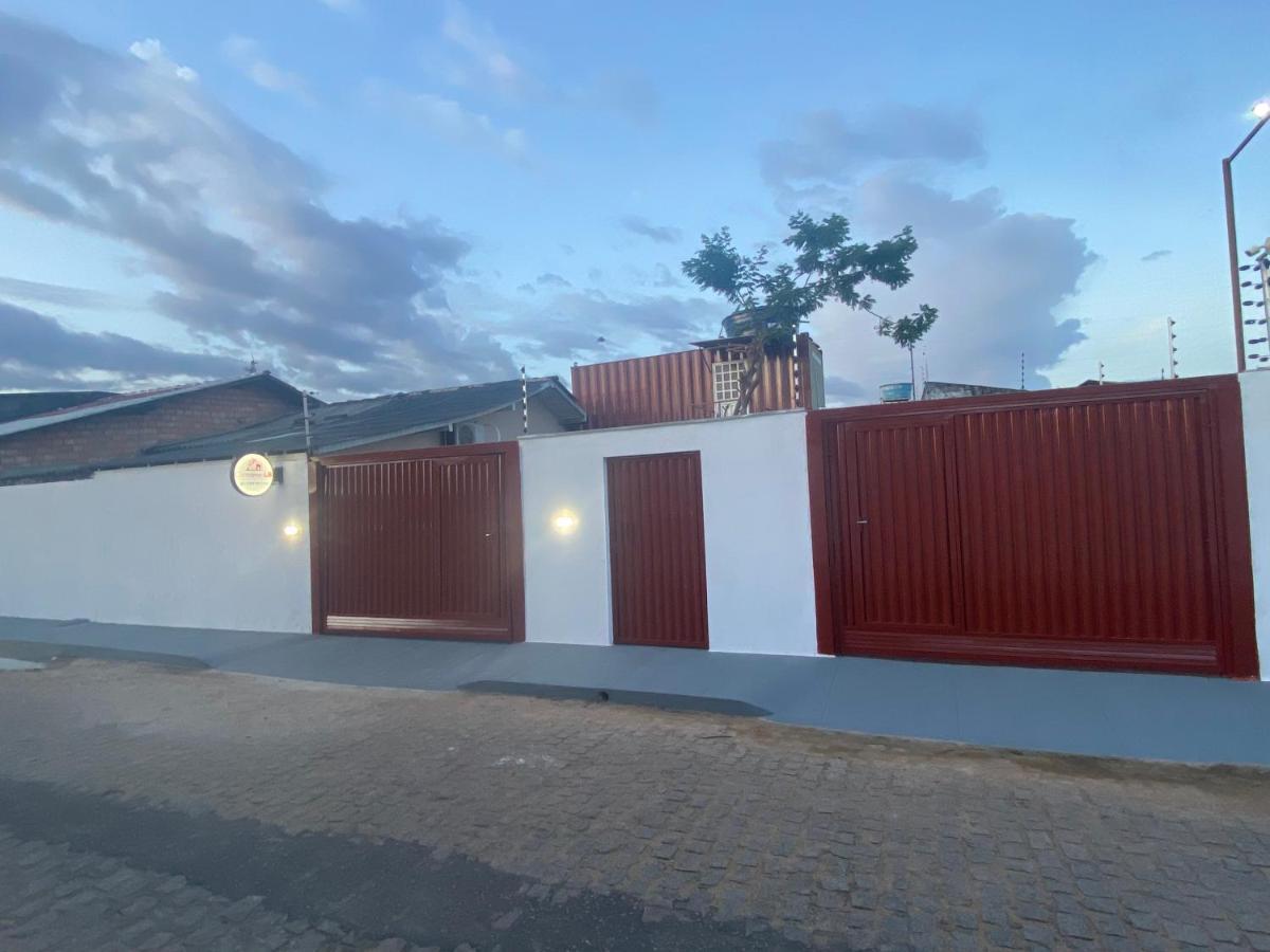 Container Lb Com Garagem Para Carros De Ate 4,5M Boa Vista  Exterior foto